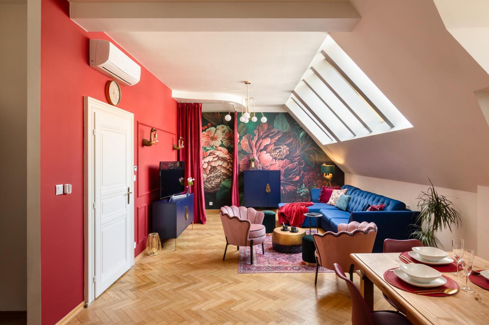 Decadent Art Deco Balcony Apartment In Old Town Praha Bagian luar foto